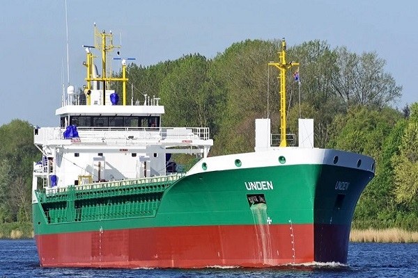 MV Unden im Nord-Ostsee-Kanal © Reederei Rörd Braren