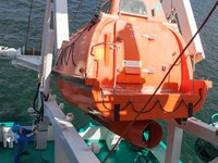Freifall-Rettungsboot braren_tamayo