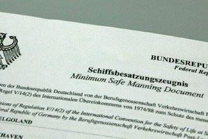 Schiffsbesatzungszeugnis © Kirk Williams