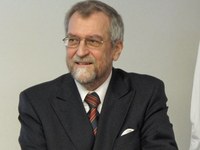 Ulrich Schmidt (groß)