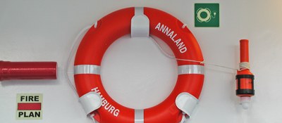 Picture: Equipment for recovery from the sea © Reederei Heinrich www.reederei-heinrich.com