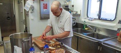 Picture accommodation and catering © Kirk Williams